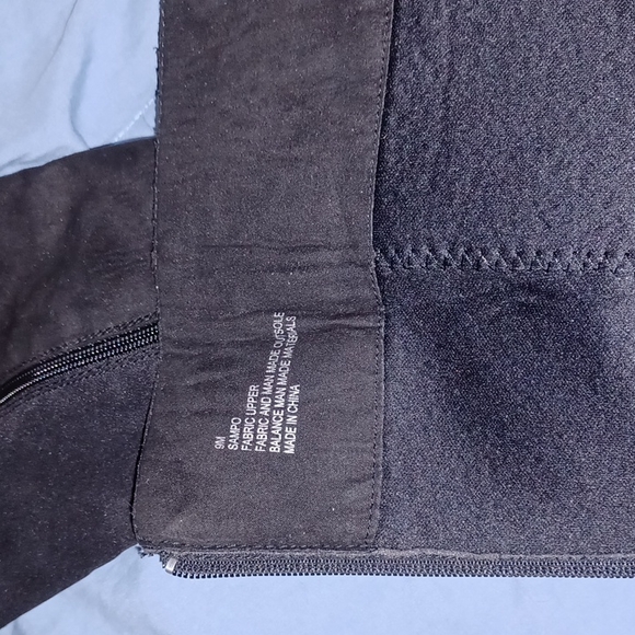 Boots - Picture 3 of 4